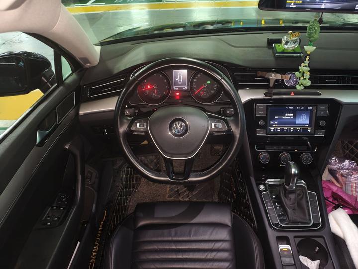 Magotan 2019 330TSI DSG Leading China V photo 3