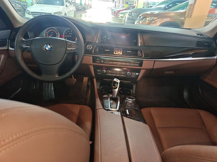 5 Series 2014 530Li Leading photo 2