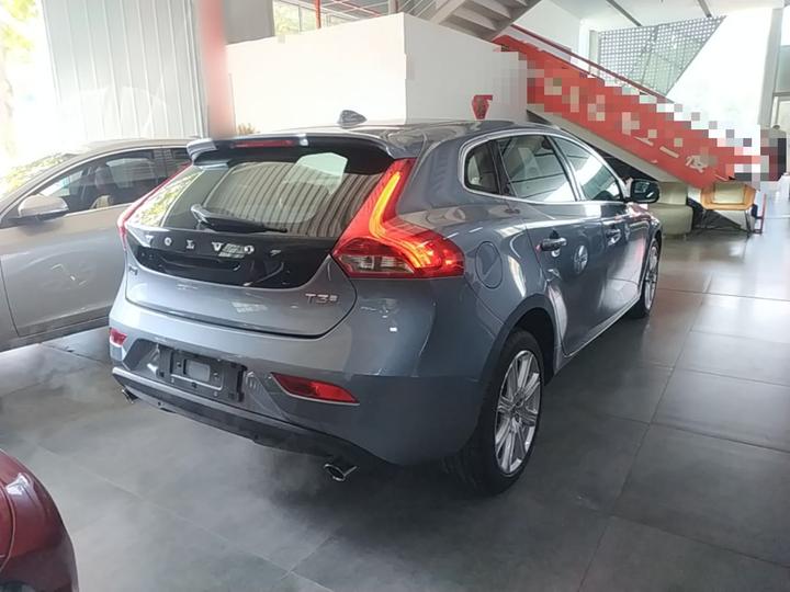 V40 2019 T3 photo 4