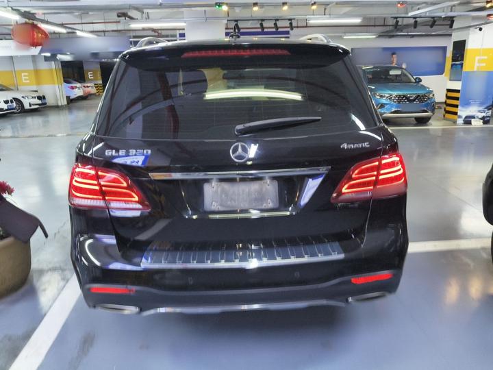 GLE Imported 2017 GLE 320 4MATIC Dynamic photo 3