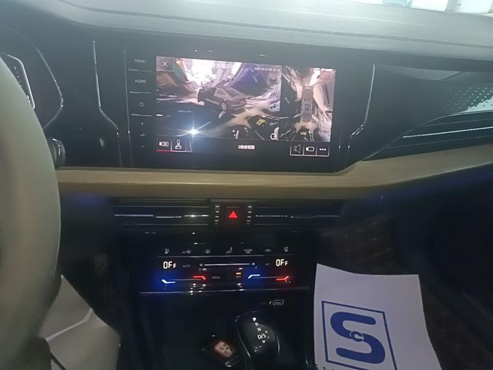 Passat 2020 330TSI Luxury China VI photo 4