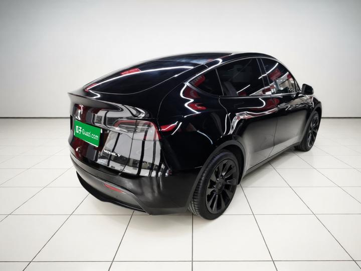 Model Y 2022 RWD photo 4