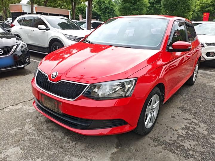 Fabia 2017 1.4L AT