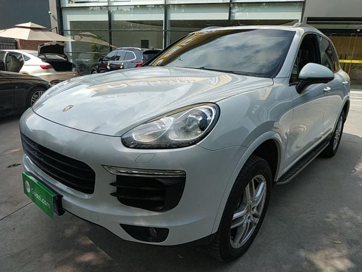 2016 Cayenne Platinum Edition 3.0T