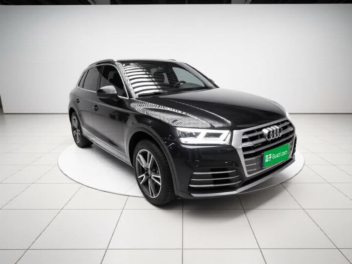Q5L 2020 Facelift 40 TFSI Fashion photo 3