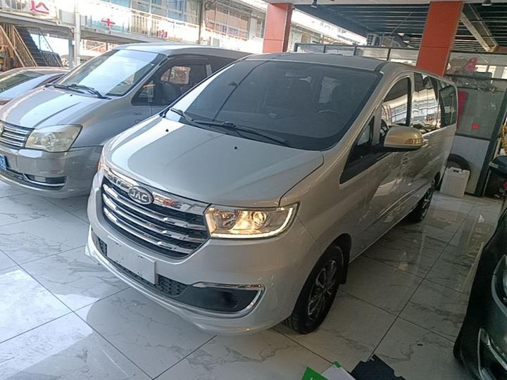 Refine M3 2023 PLUS 1.5T 7/8-Seater Connected