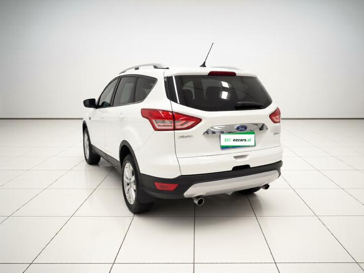 Kuga 2013 1.6L GTDi RWD photo 4