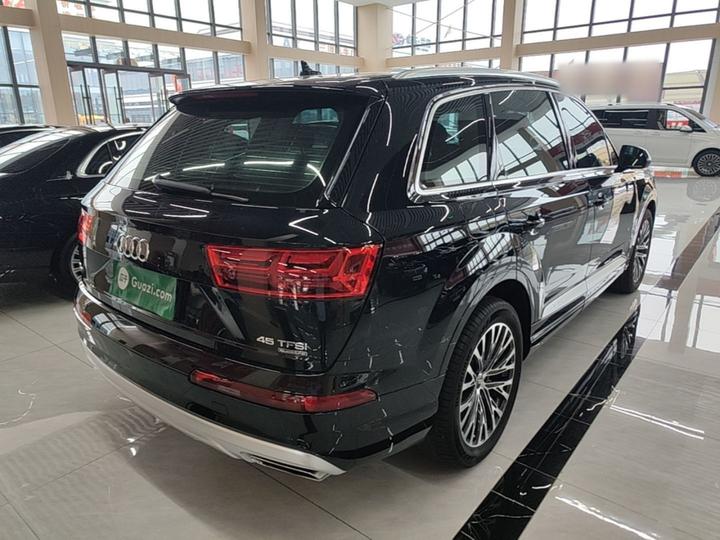 Q7 2019 45 TFSI Comfort photo 4