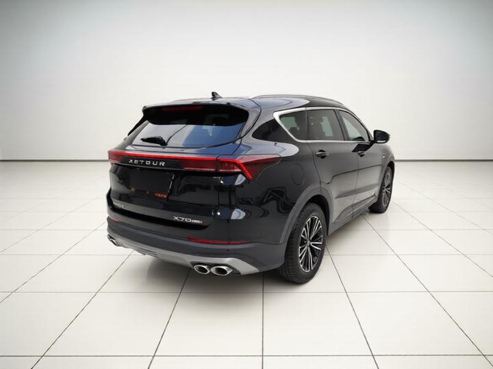 X70 PLUS 2021 Facelift 1.5T DCTPRO 5-Seater photo 6