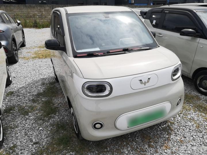 Hongguang MINIEV 2024 3rd Gen 215km photo 3