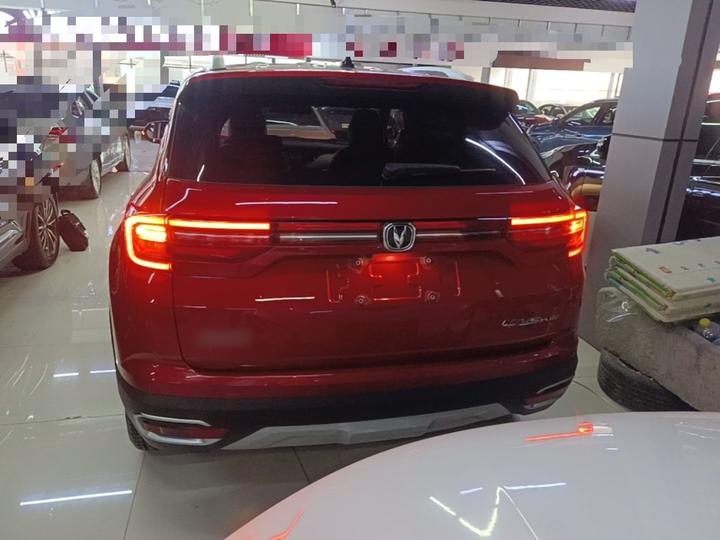 CS35PLUS 2019 1.6L AT Upgraded photo 3