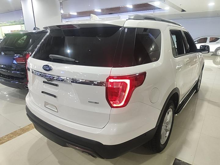 Explorer Imported 2017 2.3T photo 4