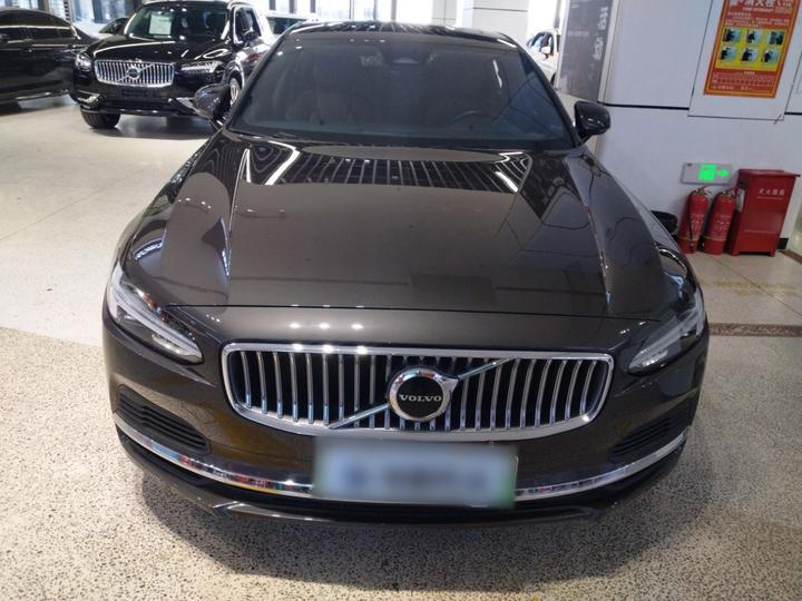 S90 EV 2022 Facelift T8 E Hybrid Luxury photo 2