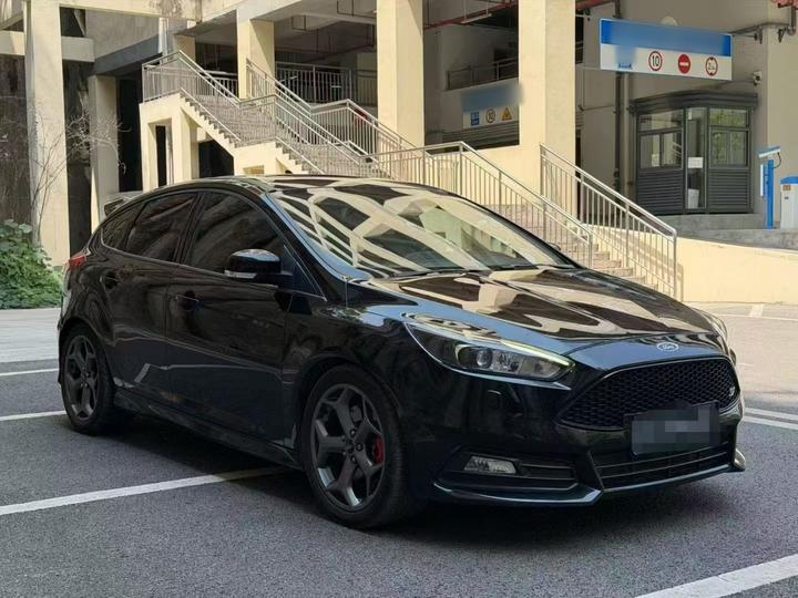 Focus Imported 2018 2.0T ST Standard photo 3