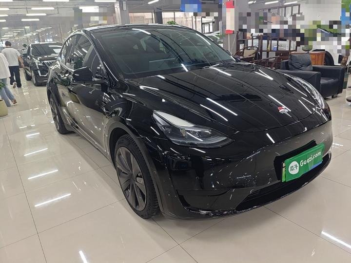 Model Y 2022 Facelift RWD photo 3