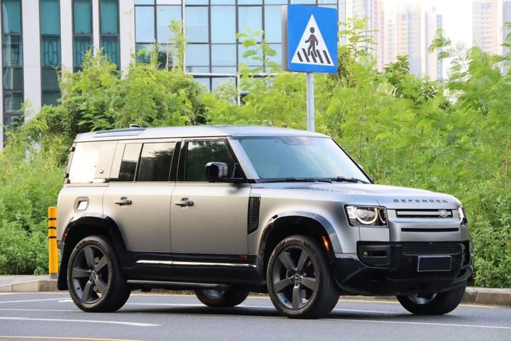 Defender 2023 Facelift 110 5.0T V8 photo 3