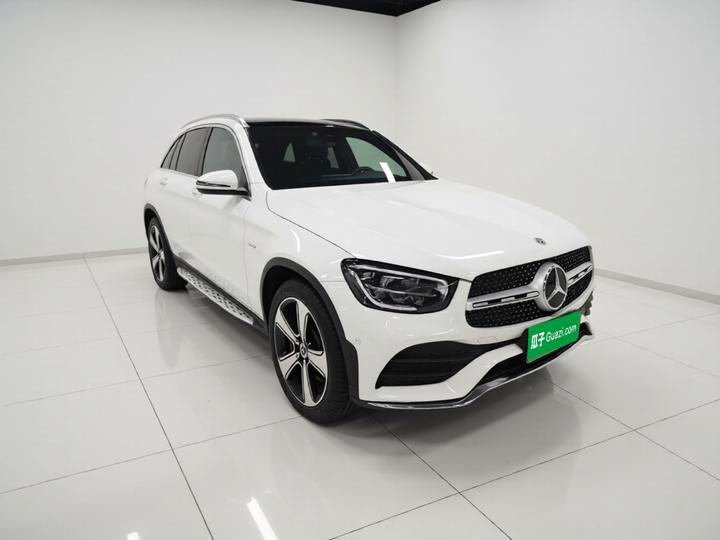 GLC 2022 Facelift GLC 300 L 4MATIC Dynamic Edition photo 3