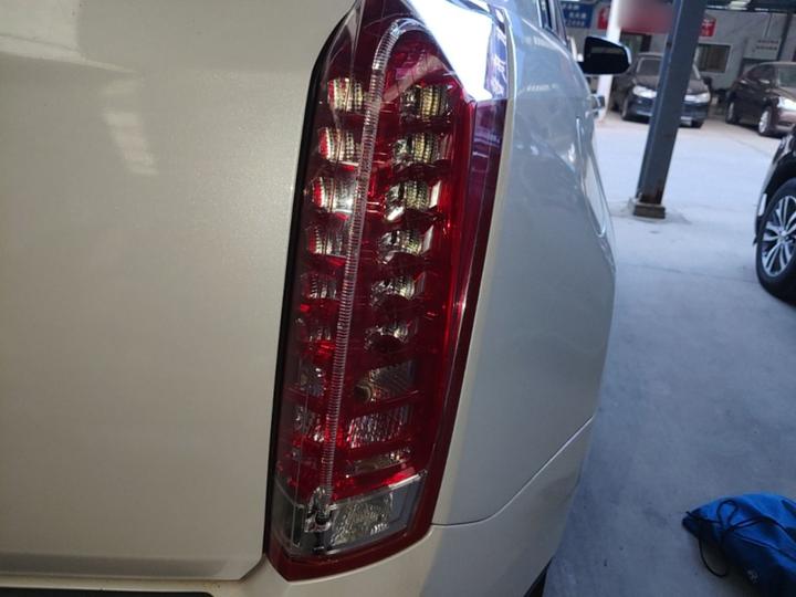 SRX 2015 3.0L Elite photo 7