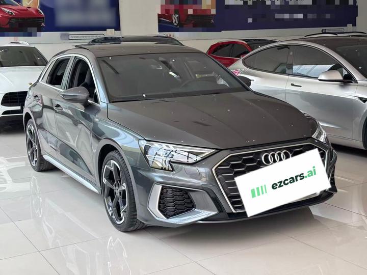 A3 2024 Sportback 35 TFSI Luxury Sport photo 3