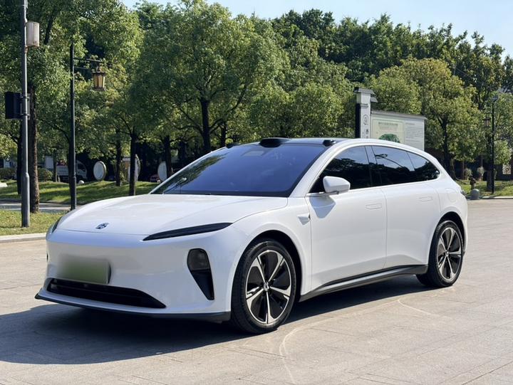ET5T 2024 75kWh Touring