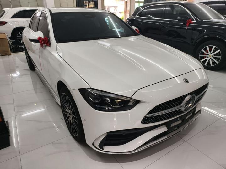 C-Class 2025 C 200 L Sport photo 3