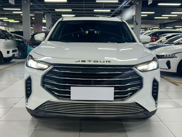 X70 PLUS 2021 1.6T DCT 5-Seater photo 2