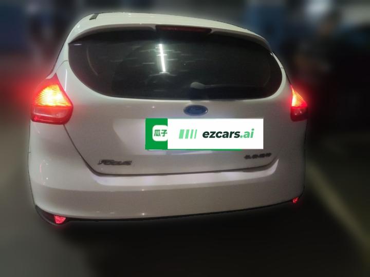 Focus 2017 Hatchback 1.6L AT Comfort photo 5