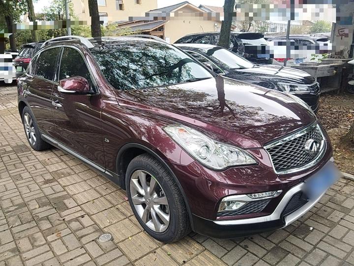 QX50 2015 2.5L Comfort photo 3