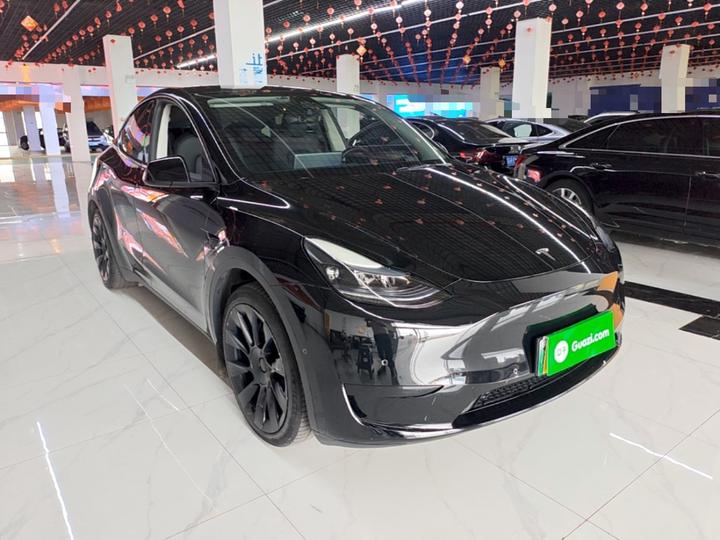 Model Y 2022 Facelift RWD photo 3