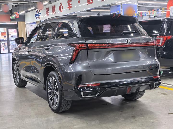 CS75 PLUS 2023 3rd Gen 1.5T AT Premium photo 4