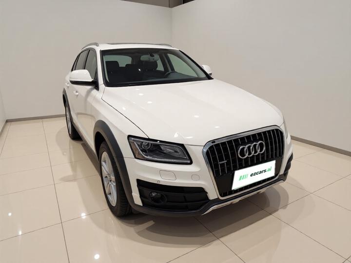 Q5 2017 Plus 40 TFSI Tech photo 3