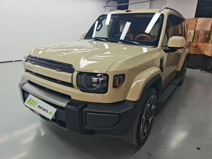 iCAR V27 2026 200KM AWD 700