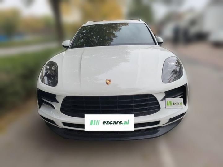 2018 Macan 2.0T photo 2