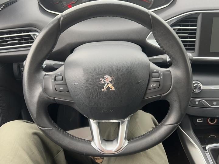 308S 2015 1.6T AT photo 6
