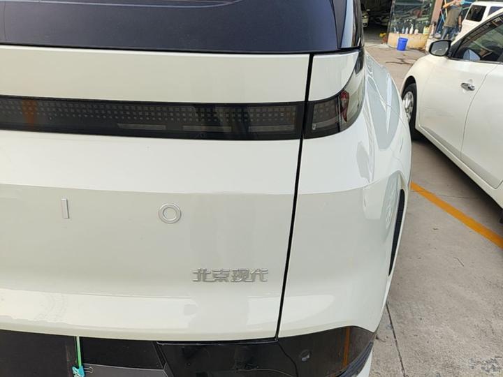 EO 2025 RWD TECH 64.2kWh photo 7