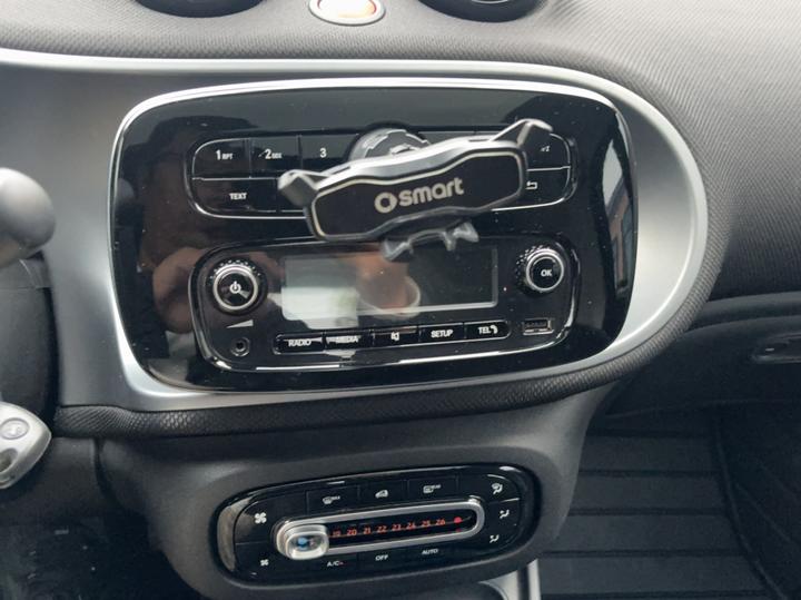 fortwo 2019 0.9T 66 Coupe China VI photo 8