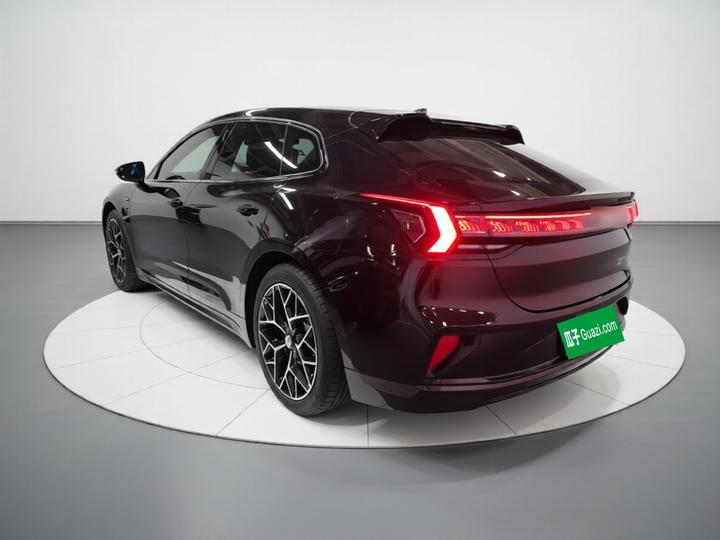 001 2025 WE 95kWh AWD photo 4