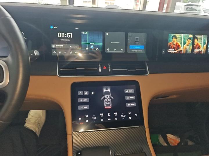 Li Auto ONE 2020 EREV 6-Seater photo 8