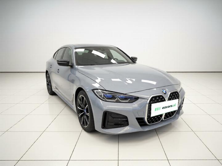 4 Series 2023 425i M Sport Package photo 3