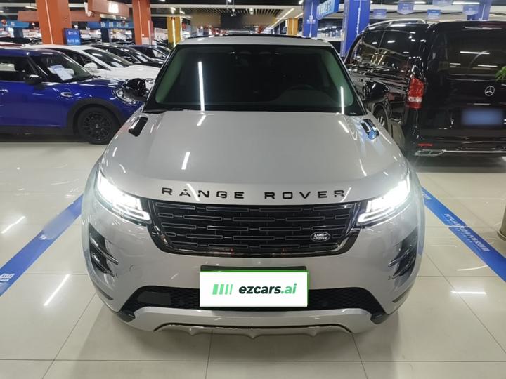 2024 Range Rover Evoque L SE photo 2