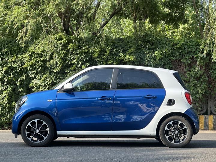 forfour 2016 1.0L 52 photo 3