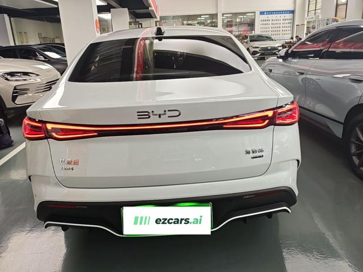 Seal 06 EV 2025 DM-i ADAS 120KM Exclusive photo 5