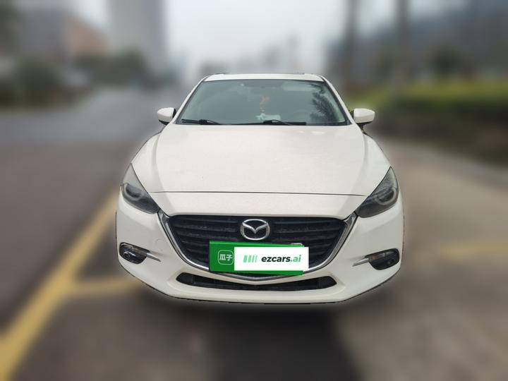 3 Axela 2017 Sedan 1.5L AT Luxury China V photo 2