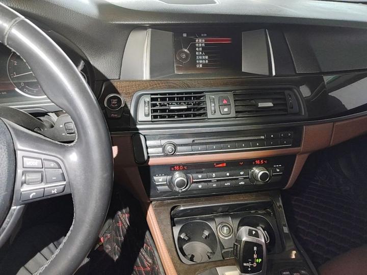 5 Series 2017 525Li Leading photo 4