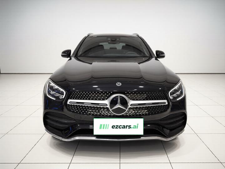 GLC 2020 GLC 260 L 4MATIC Luxury photo 2