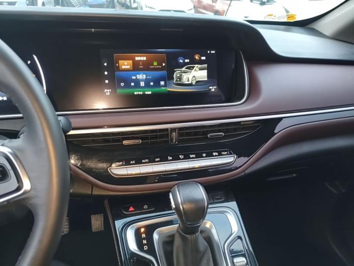GAC Trumpchi M6 2023 PRO 270T DCT Luxury photo 8