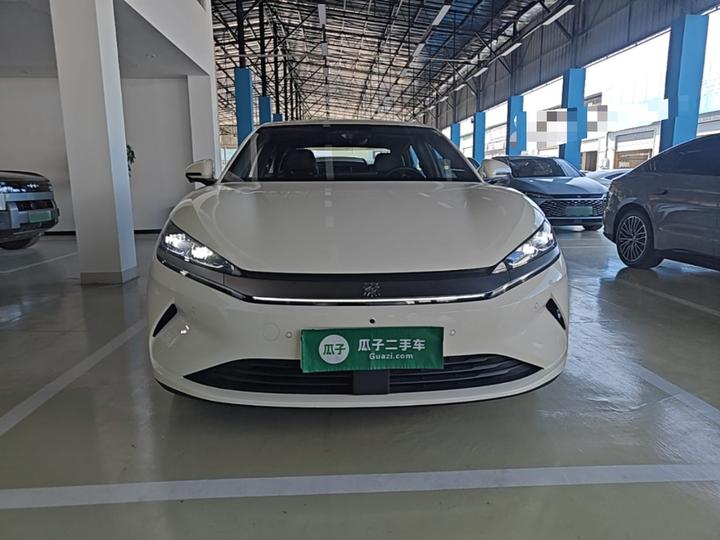 Qin L 2025 EV 545KM Excellence photo 2