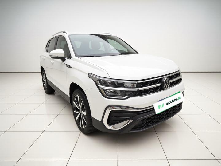 Tharu 2023 300TSI RWD photo 3
