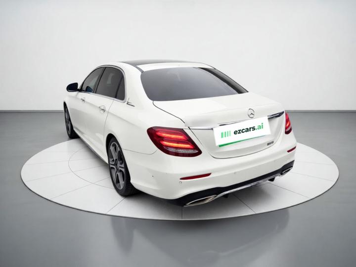 E-Class 2016 E 300 L Luxury photo 4