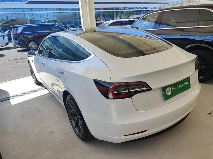 Model 3 2020 Facelift Long Range RWD photo 4